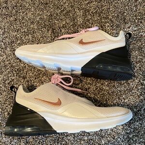 Nike Air Max Motion 2